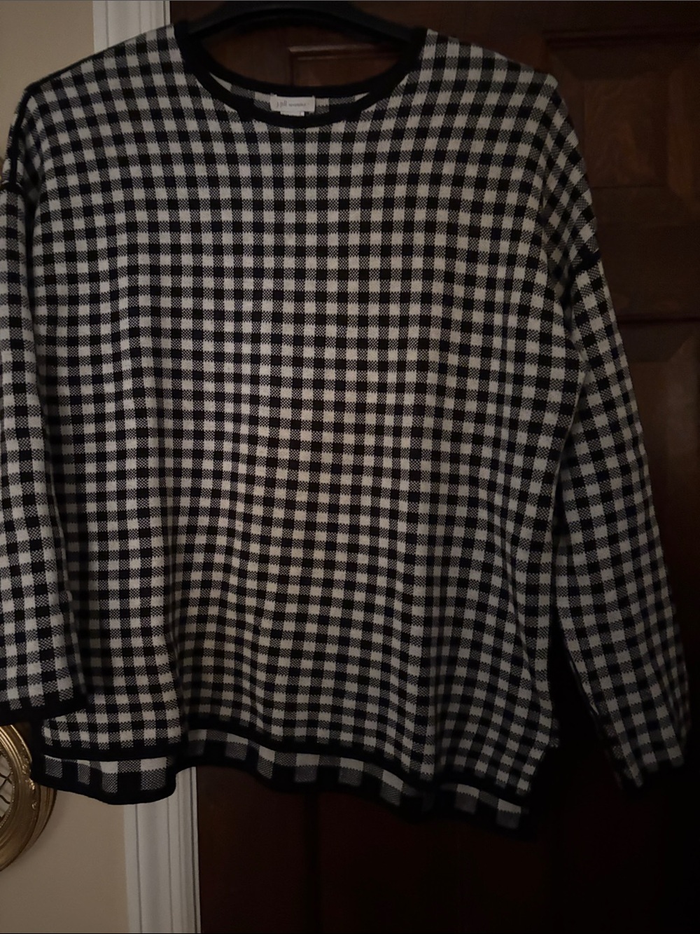 Women’s black and white check sweater j Jill